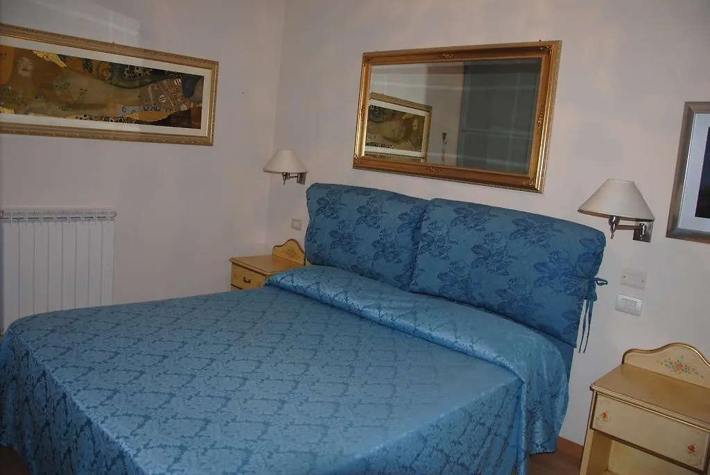 Stella Beach Apartment Viareggio 0*,  Itálie